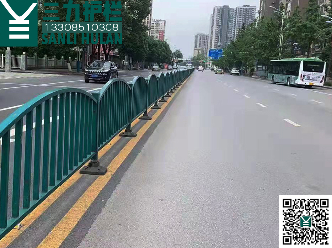 遵义播州市政道路隔离 护栏